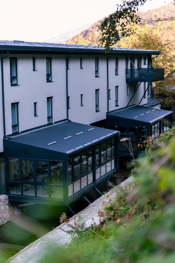 Hotel Adriale Kresevo Bagian luar foto