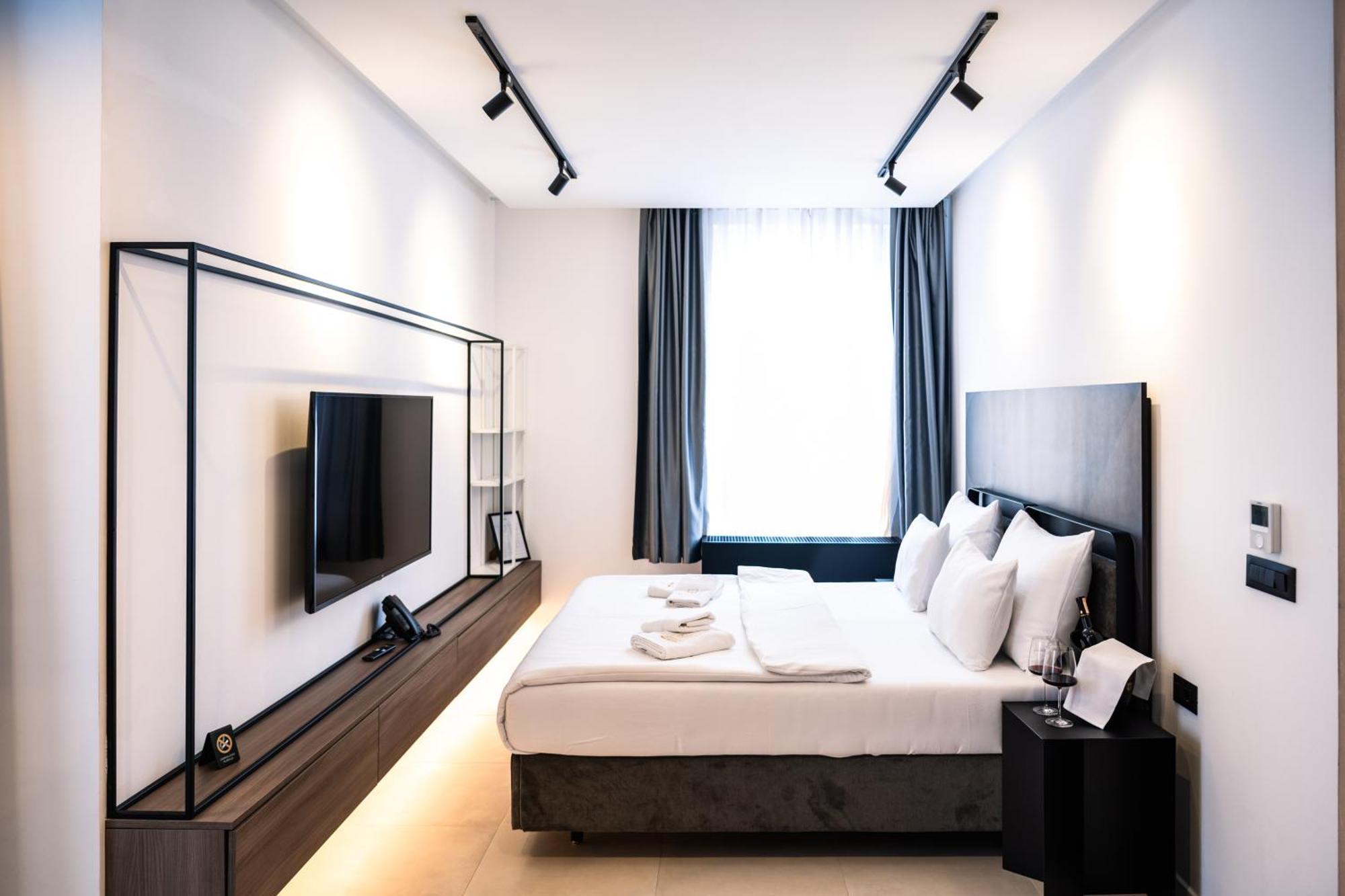 Hotel Adriale Kresevo Bagian luar foto